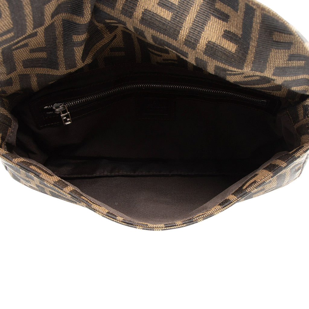 Fendi Vintage Zucca Baguette Shoulder Bag (SHF-I21PGd)