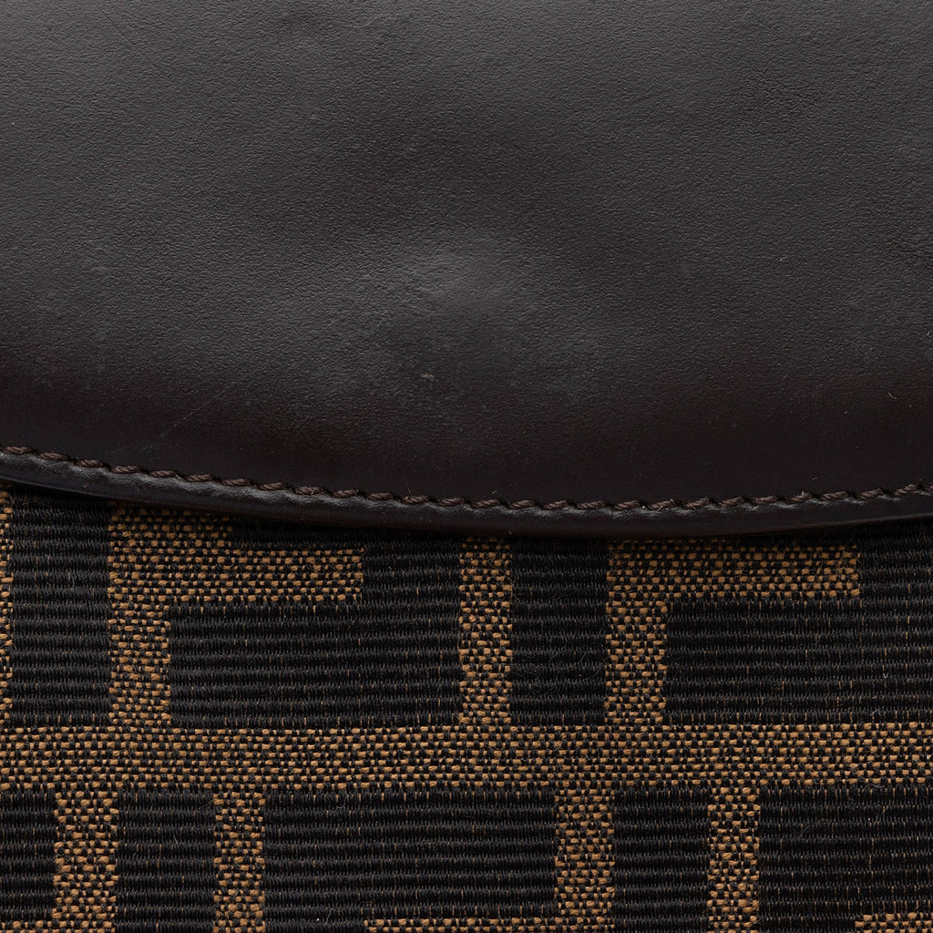 Fendi Vintage Zucca Compact Wallet (SHF-Nzxwj2)