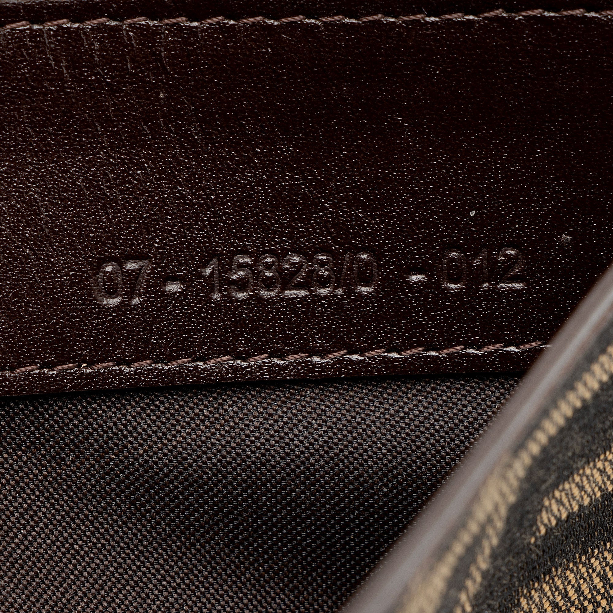 Fendi Vintage Zucca Long Wallet (SHF-4wpuJV)