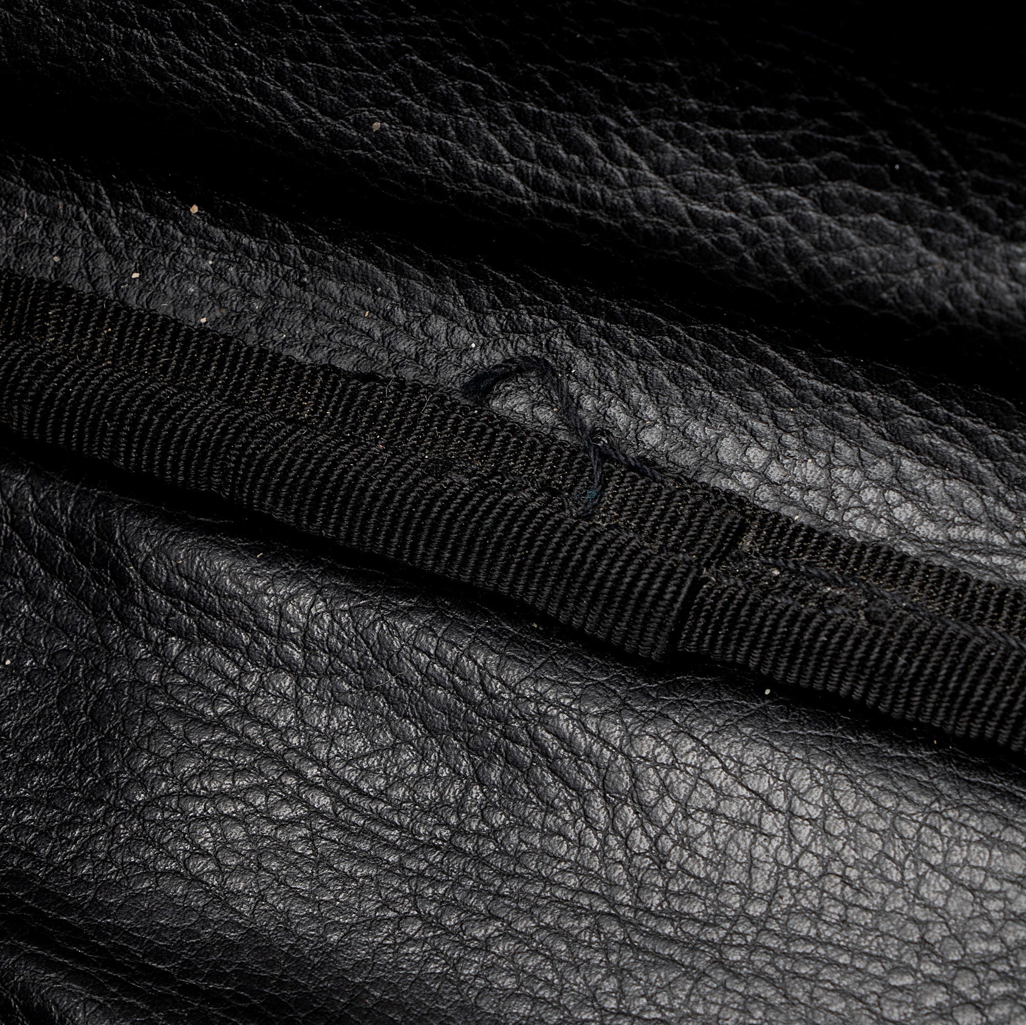 Fendi Vintage Zucca Dome Shoulder Bag (SHF-mIFD80)
