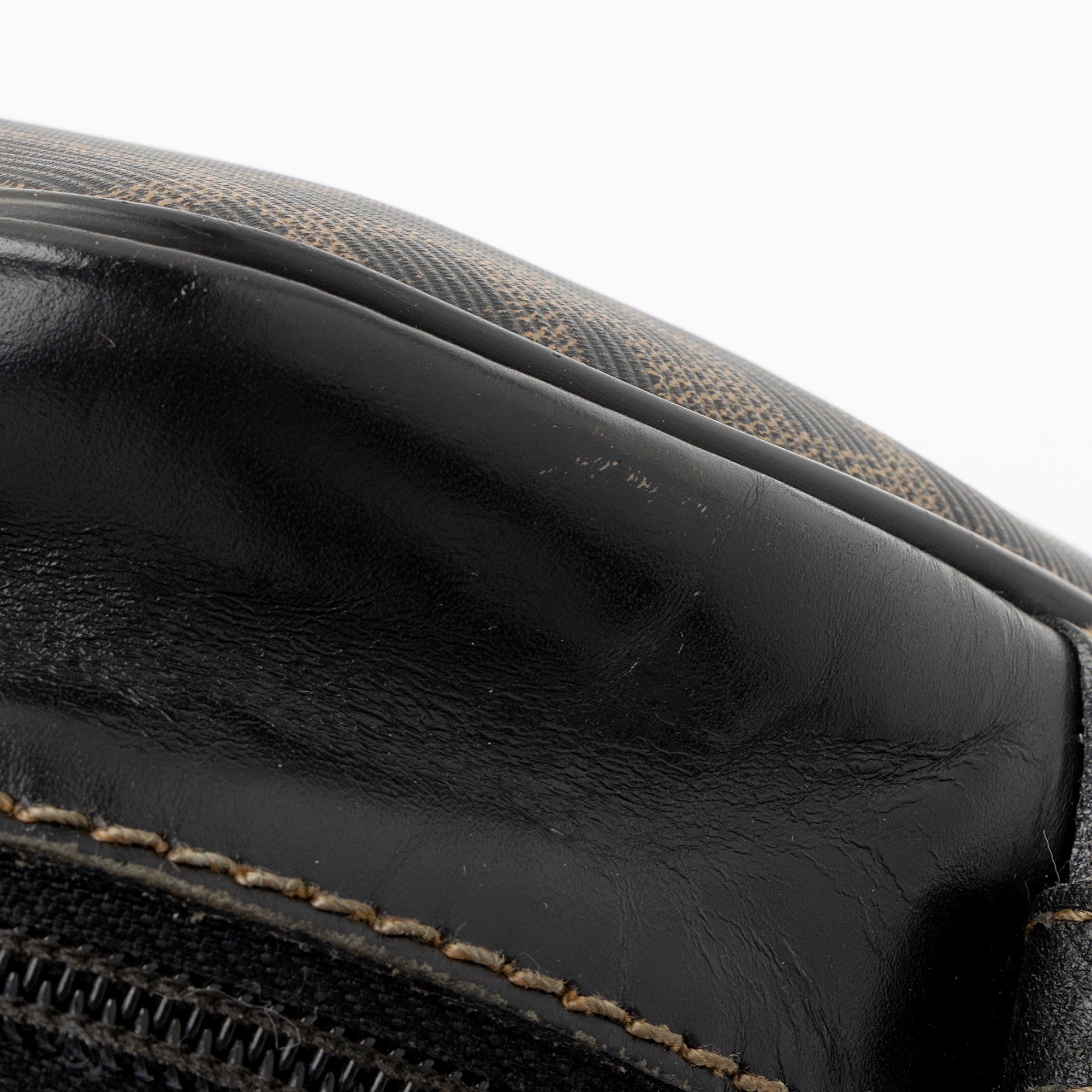 Fendi Vintage Zucca Dome Shoulder Bag (SHF-mIFD80)