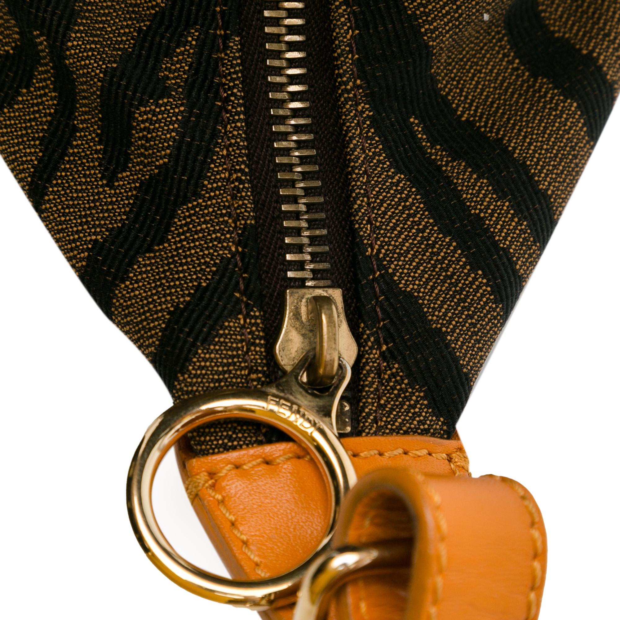Fendi Zebra Print Canvas Hobo (SHG-RSZLfY)