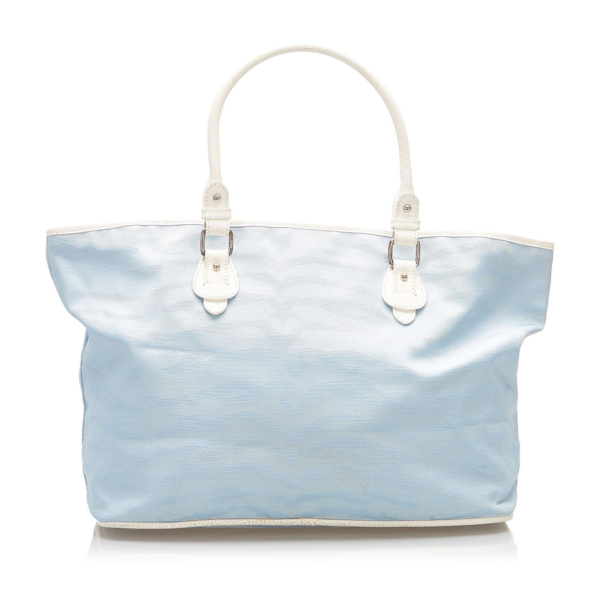Fendi Zebra Print Canvas Tote Bag (SHG-22880)