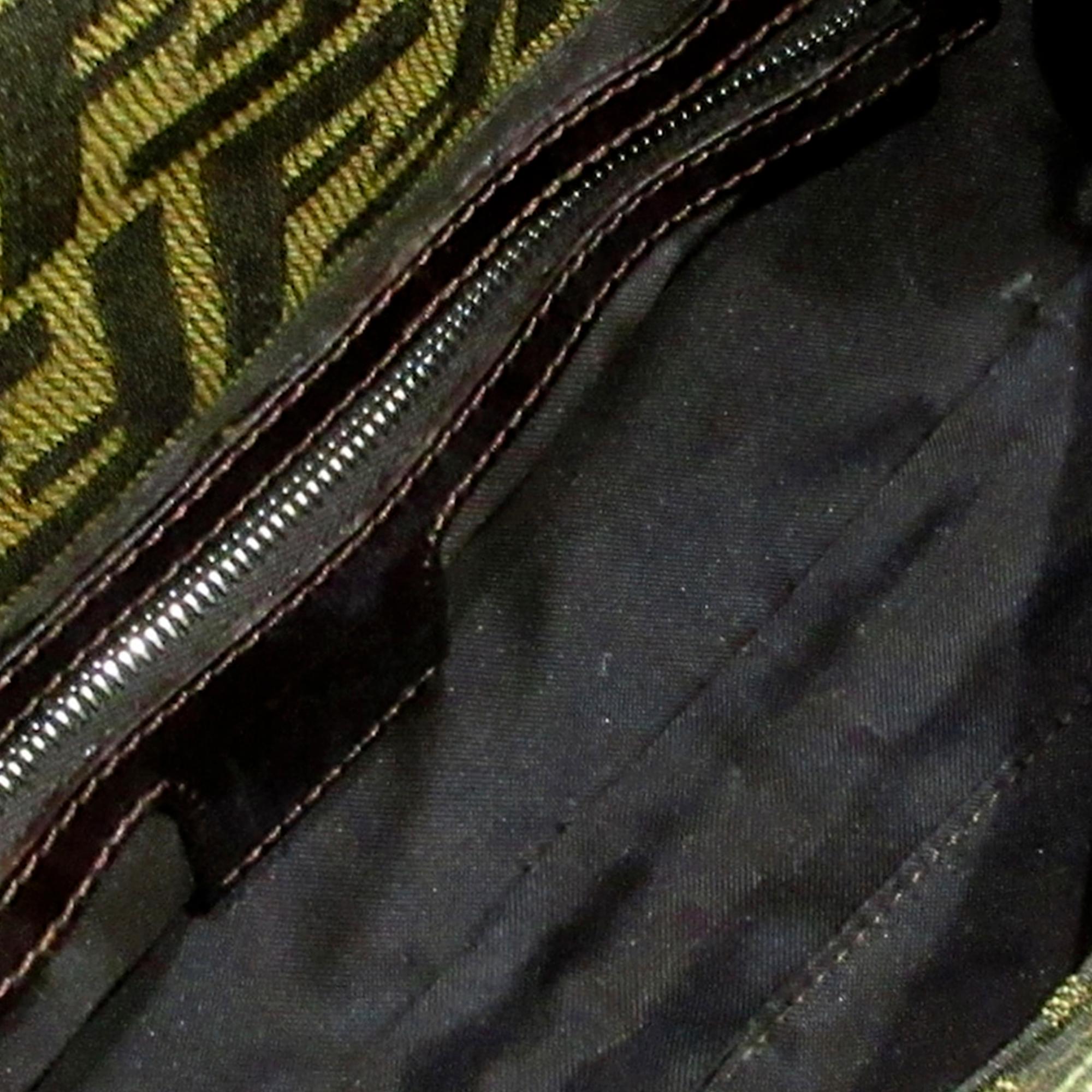 Fendi Zucca Baguette (SHG-36043)