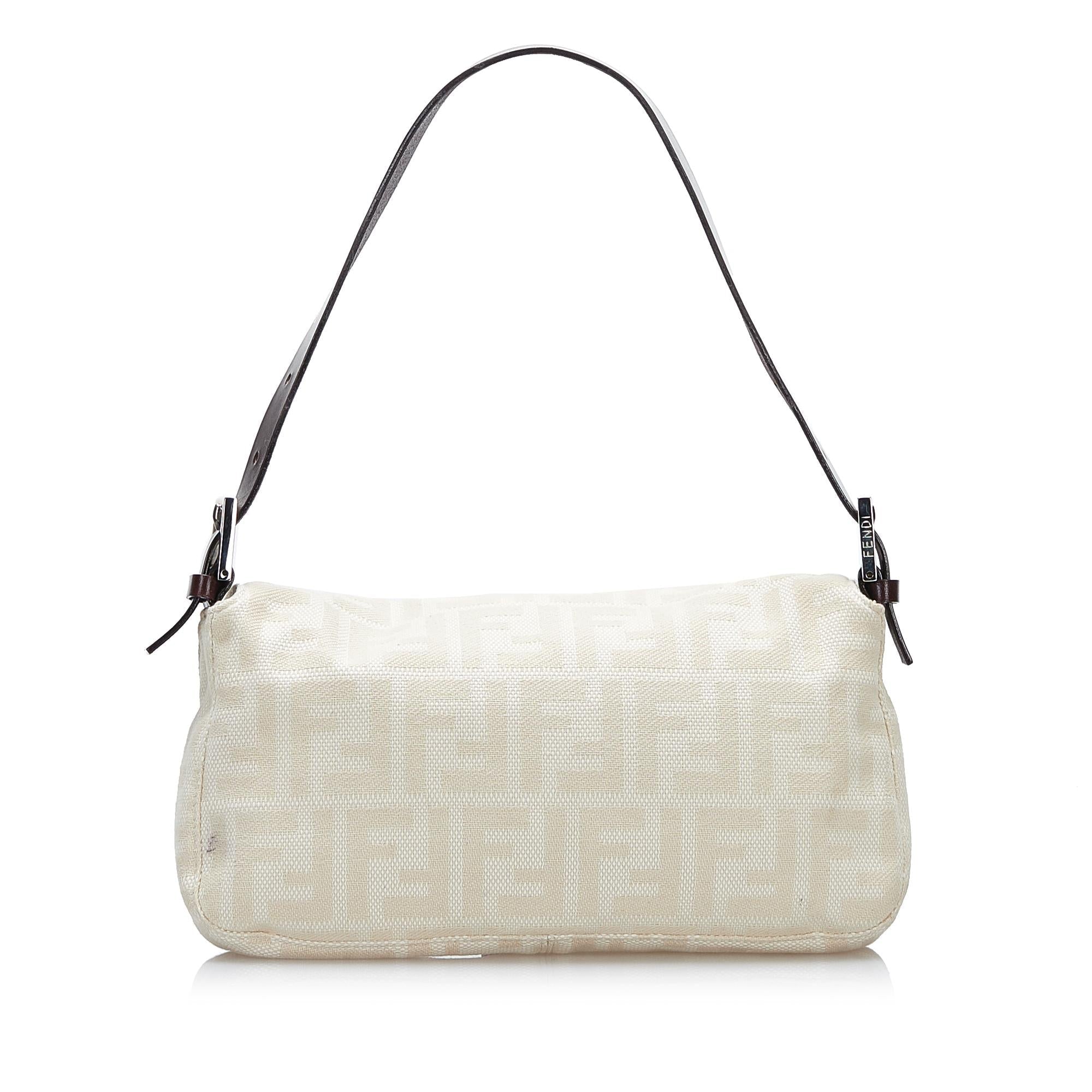 Fendi Zucca Baguette (SHG-37353)