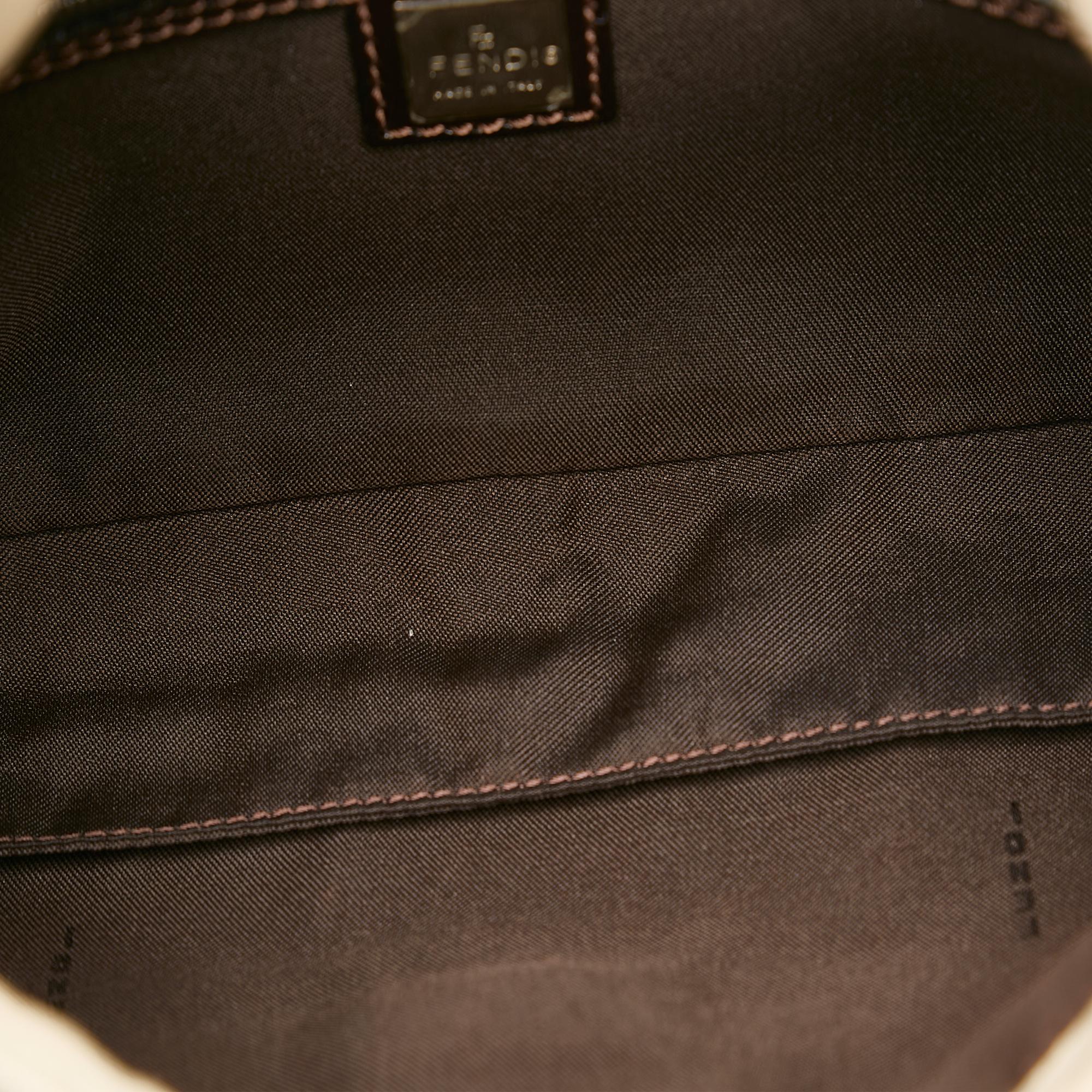 Fendi Zucca Baguette (SHG-37353)