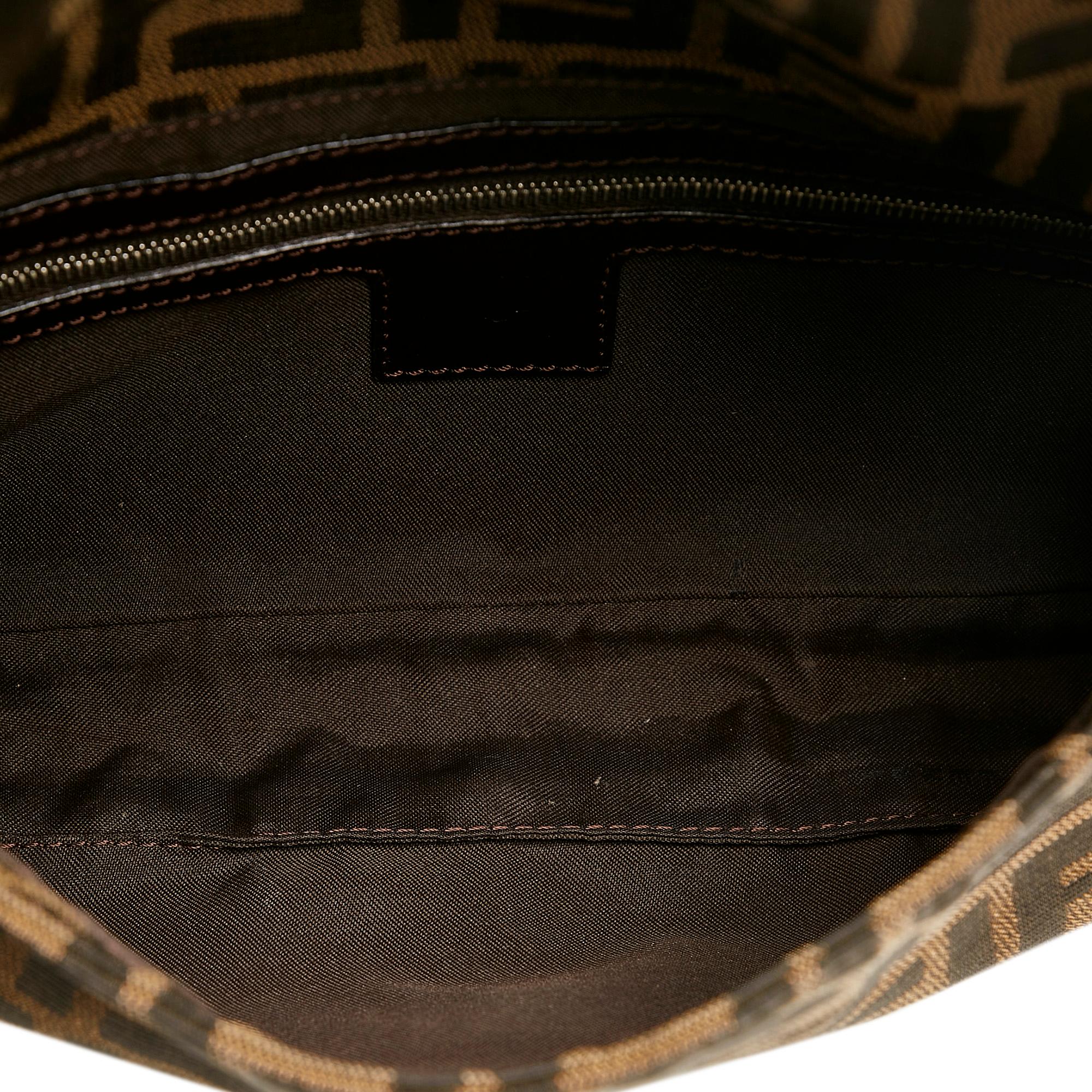 Fendi Zucca Baguette (SHG-H0SPgl)