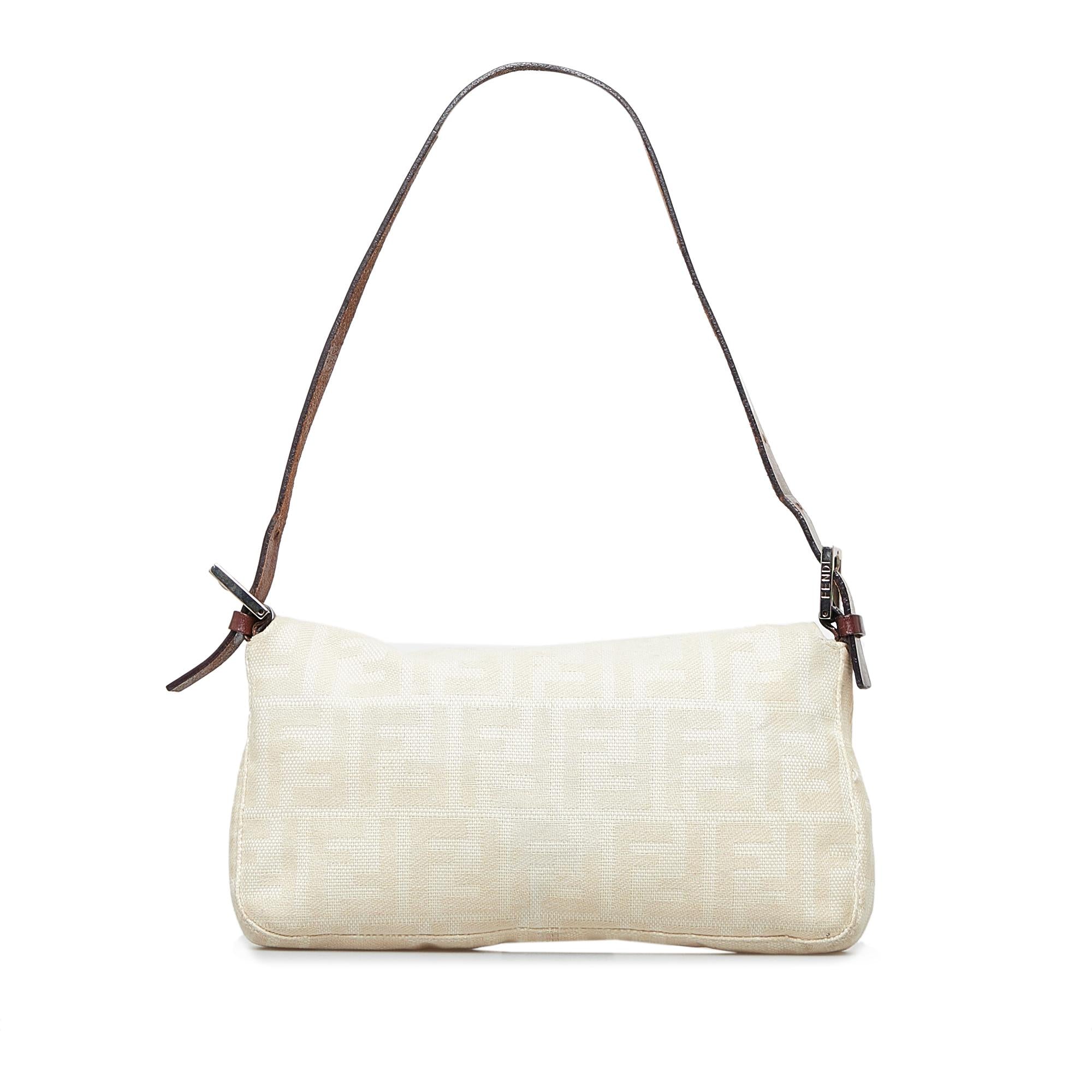 Fendi Zucca Baguette (SHG-ual5pd)
