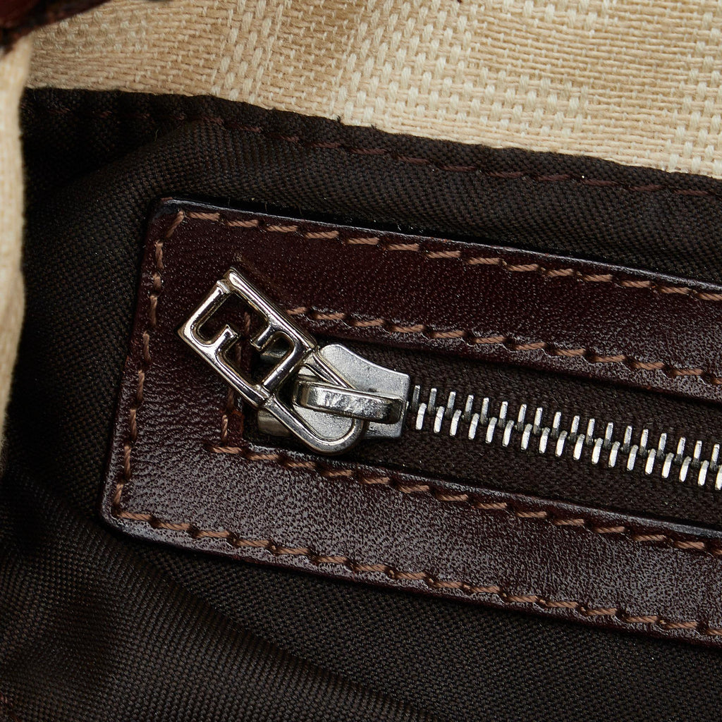 Fendi Zucca Baguette (SHG-ual5pd)