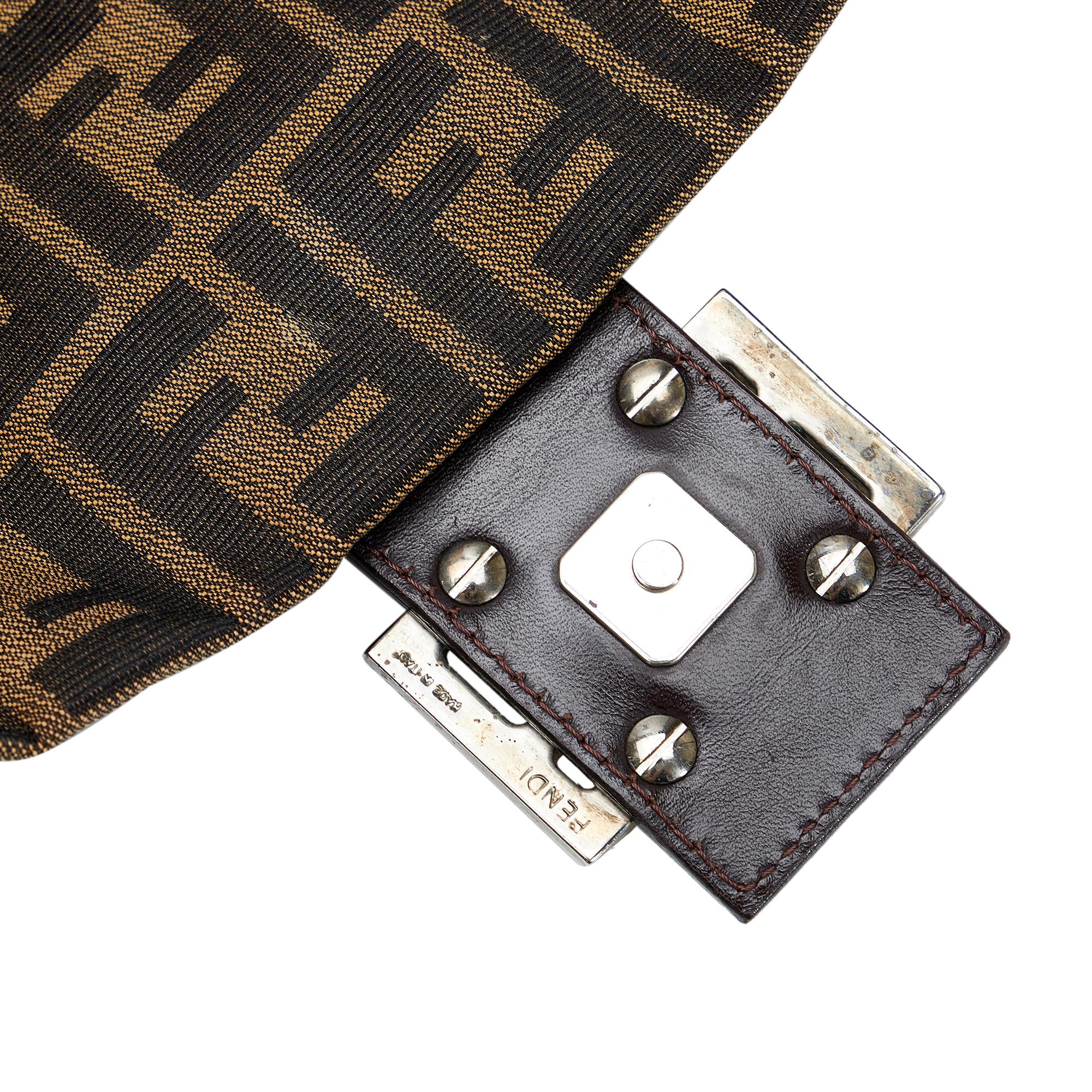 Fendi Zucca Baguette (SHG-RSziJV)