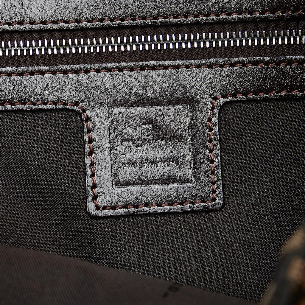 Fendi Zucca Baguette (SHG-qMEaAl)