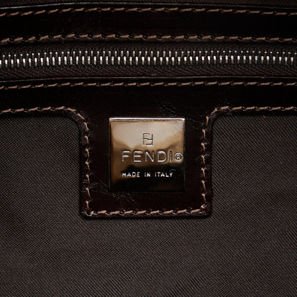 Fendi Zucca Baguette (SHG-UKAaEY)