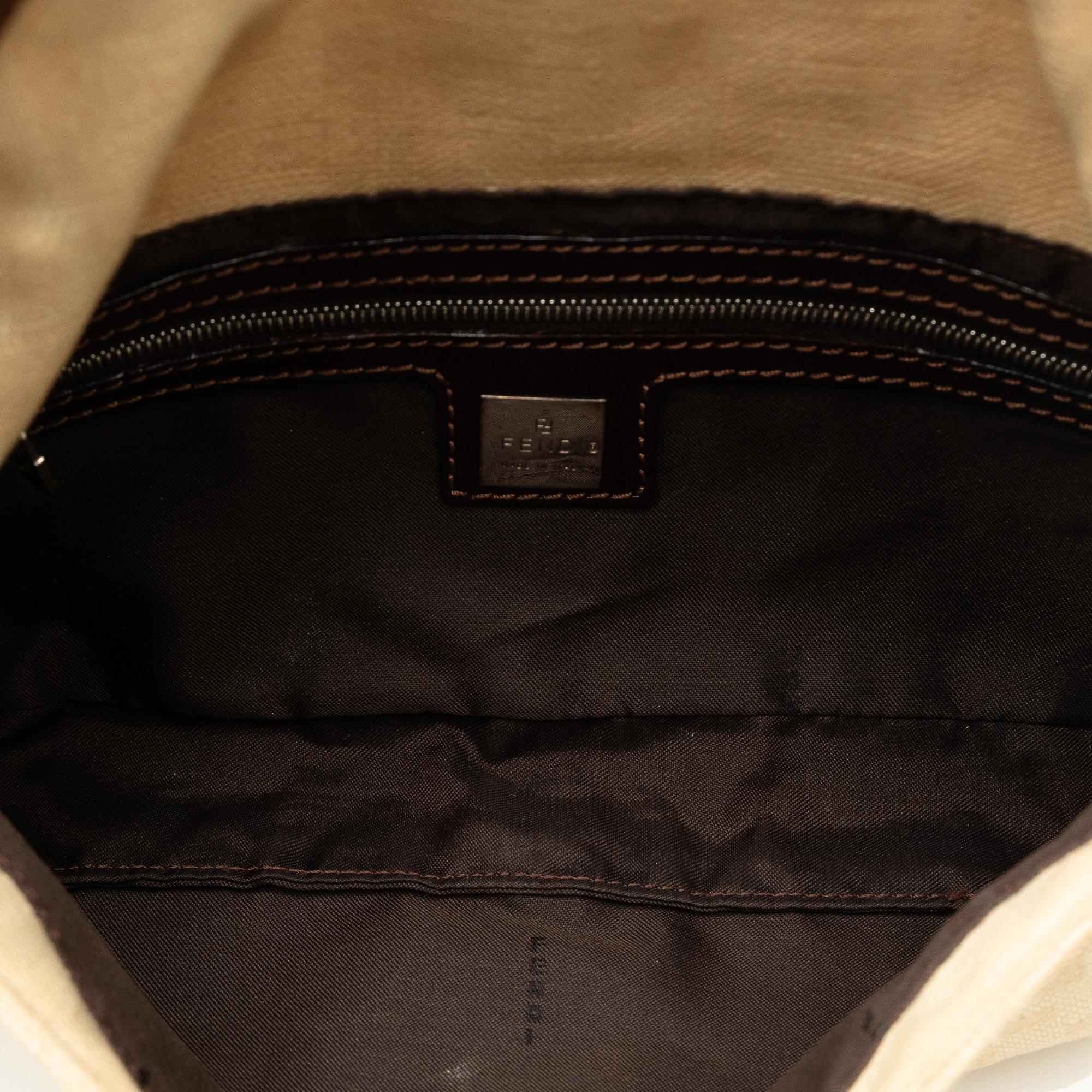 Fendi Zucca Baguette (SHG-xI9wQB)