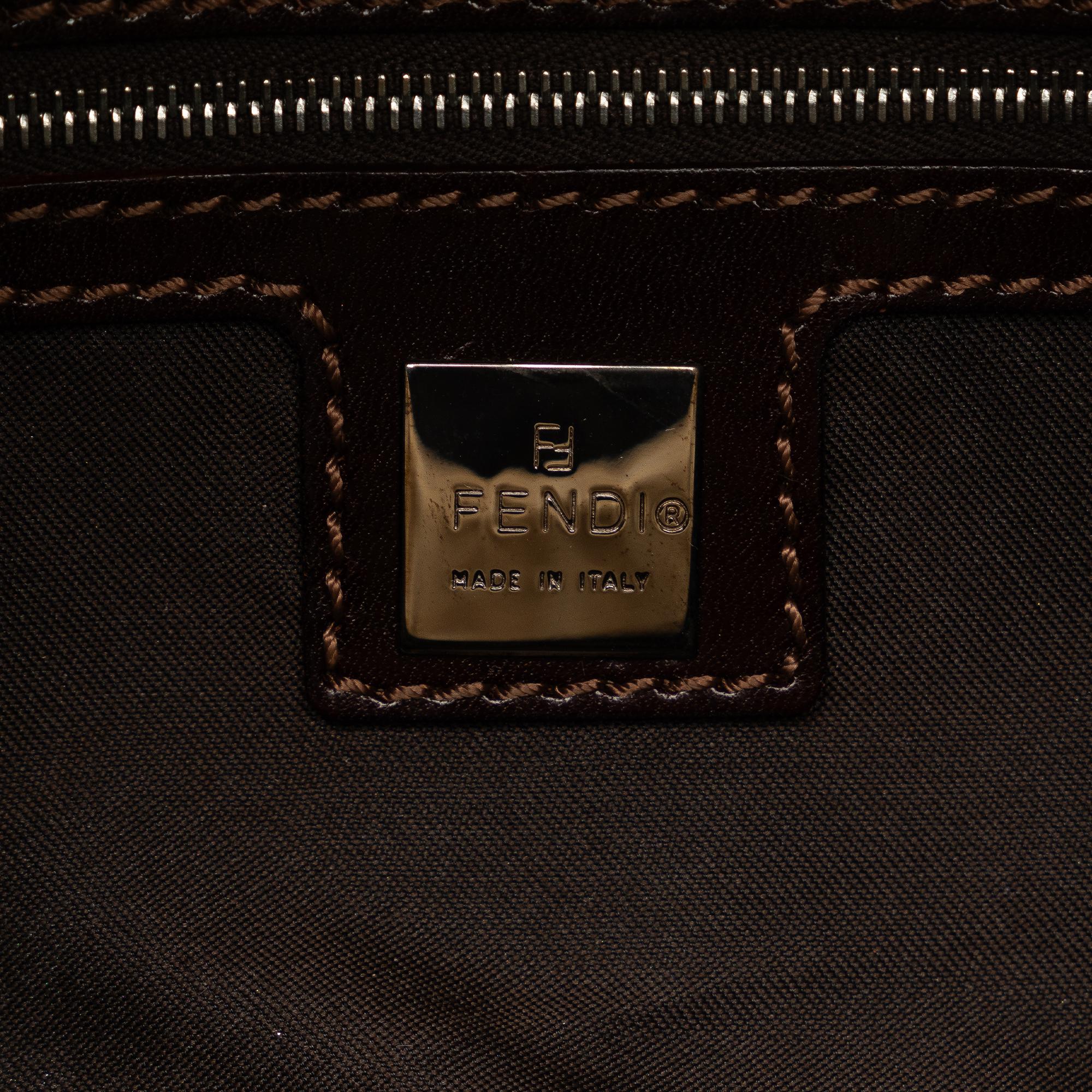 Fendi Zucca Baguette (SHG-xI9wQB)