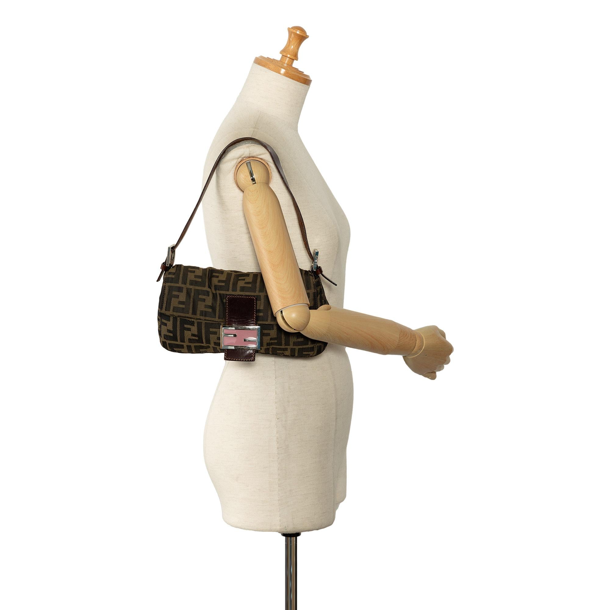 Fendi Zucca Baguette (SHG-SSplWk)