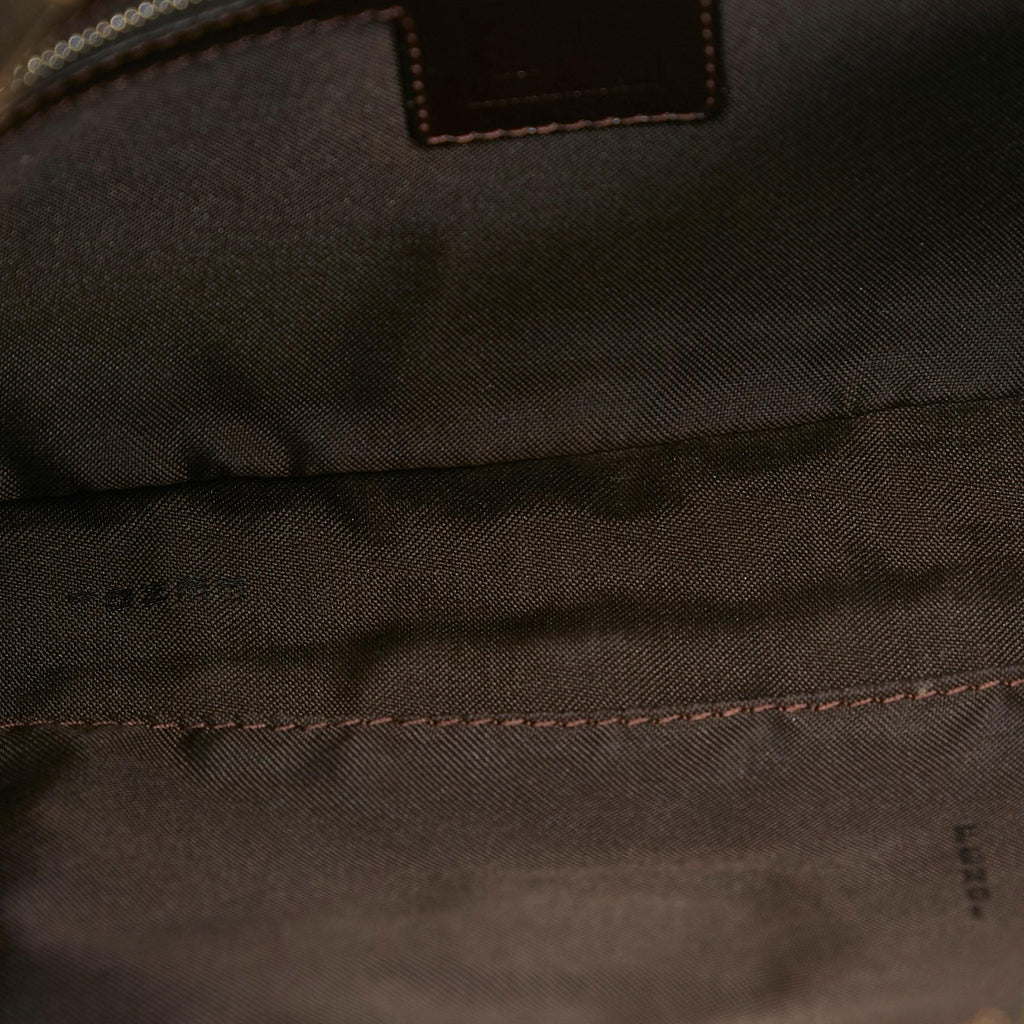 Fendi Zucca Canvas Baguette (SHG-edz7TO)