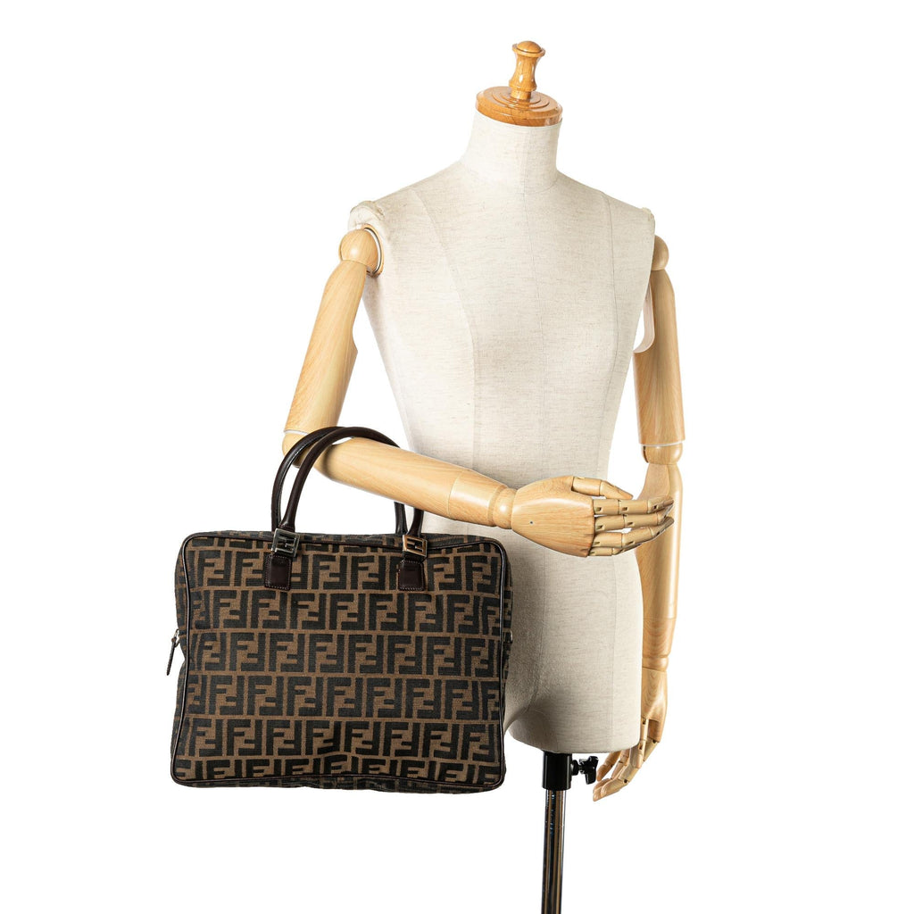 Fendi Zucca Canvas Business Bag (SHG-zFTp7m)