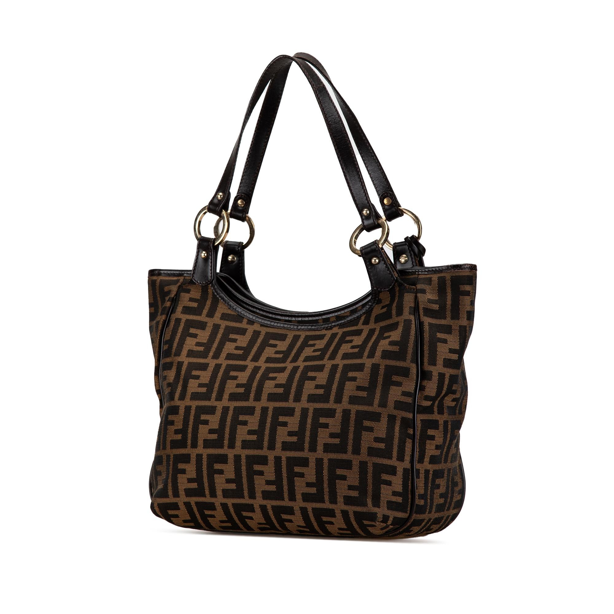 Fendi Zucca Canvas Chef Tote (SHG-6Cg0kv)