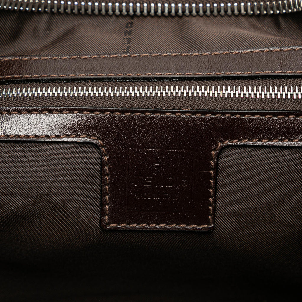 Fendi Zucca Canvas Croissant Hobo (SHG-pRbqrM)