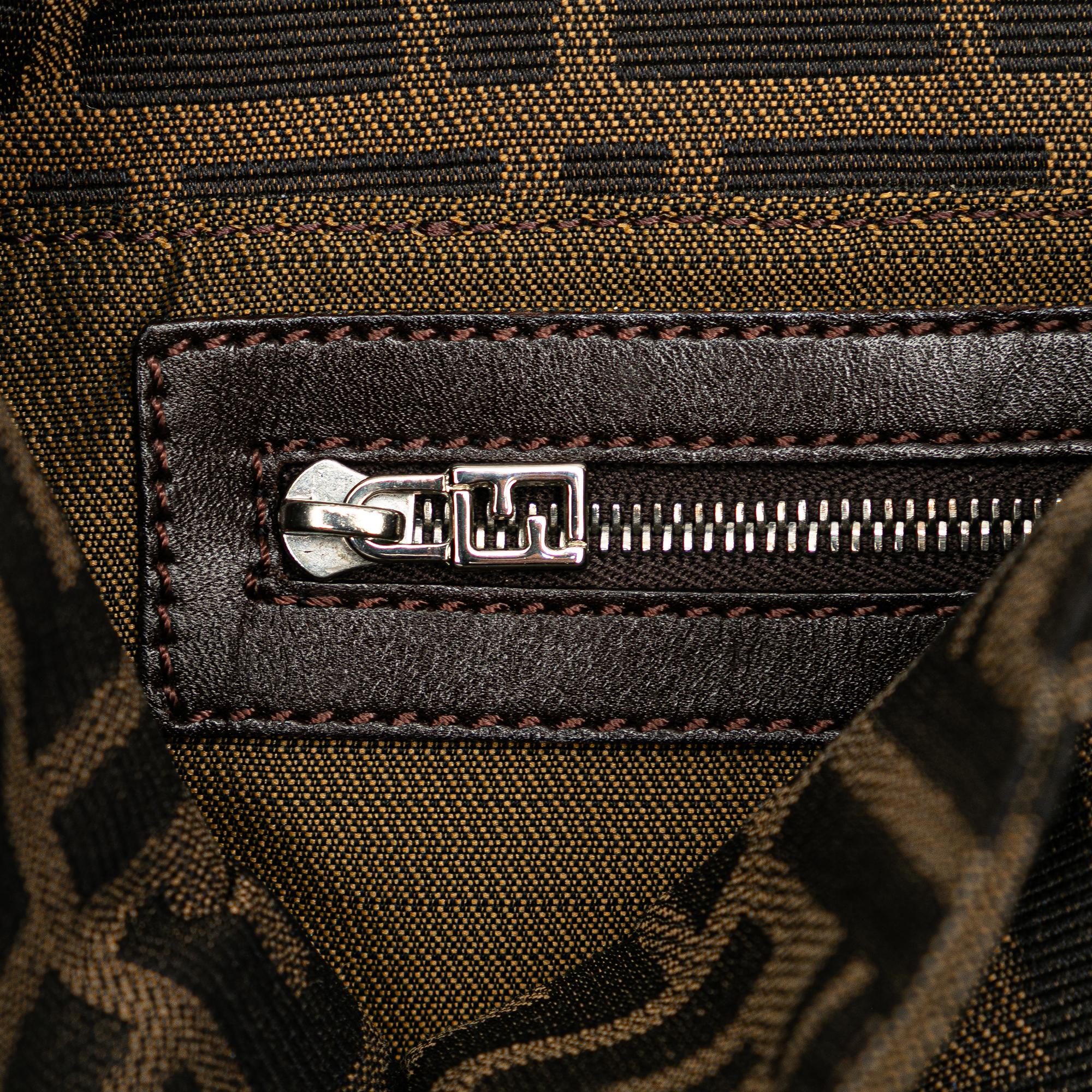 Fendi Zucca Canvas Double Flap Mamma (SHG-Bc9JXa)