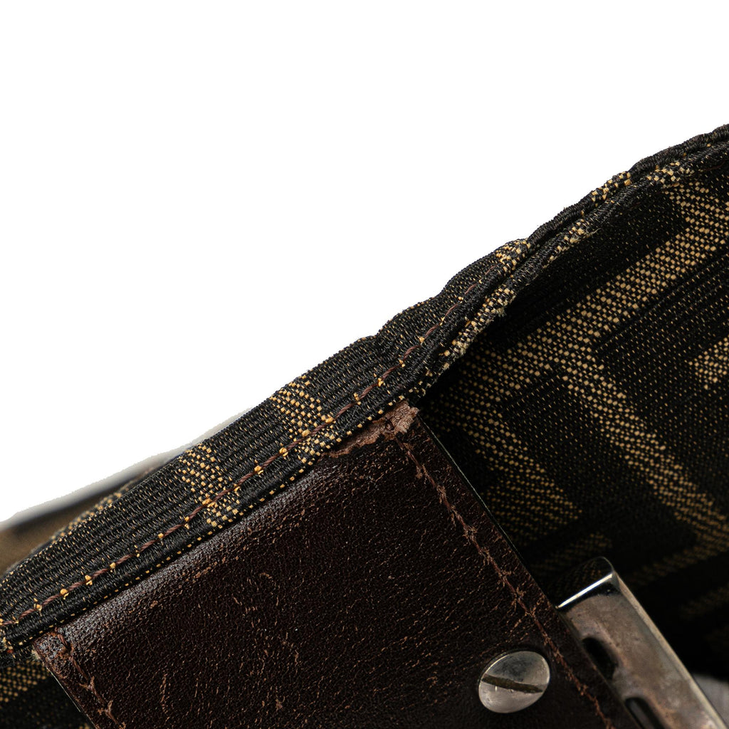 Fendi Zucca Canvas Double Flap Mamma (SHG-9hHdcP)