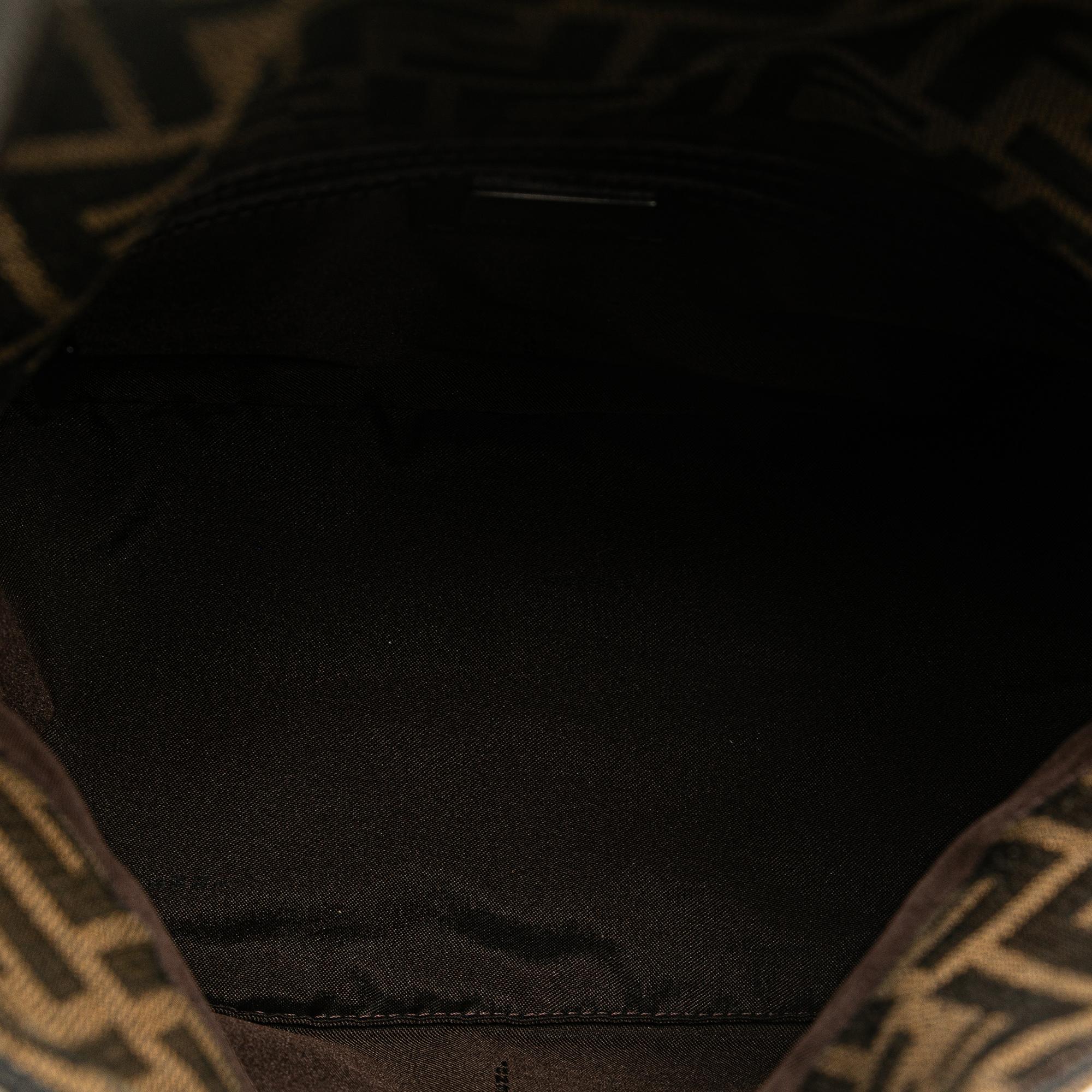 Fendi Zucca Canvas Double Flap Mamma (SHG-kJxSjW)