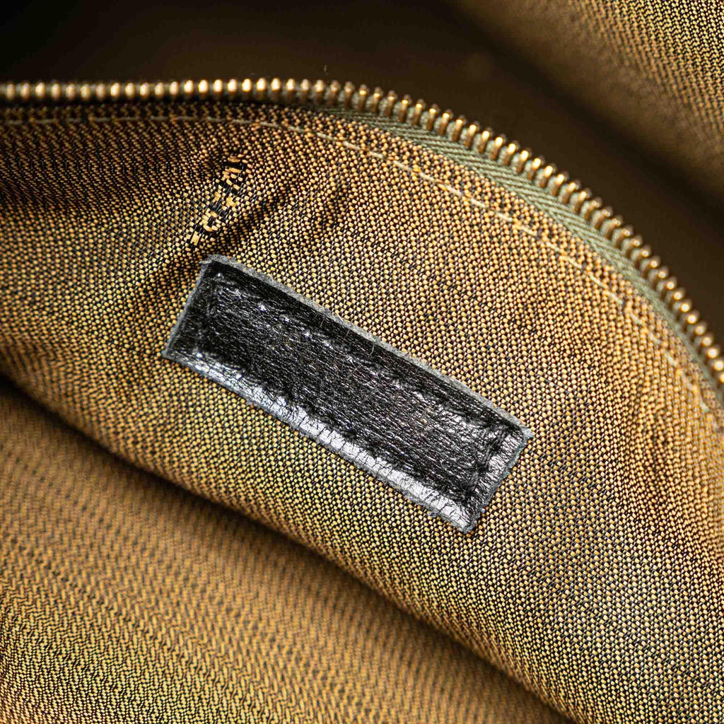 Fendi Zucca Canvas Front Pocket Tote (SHG-Ms185y)