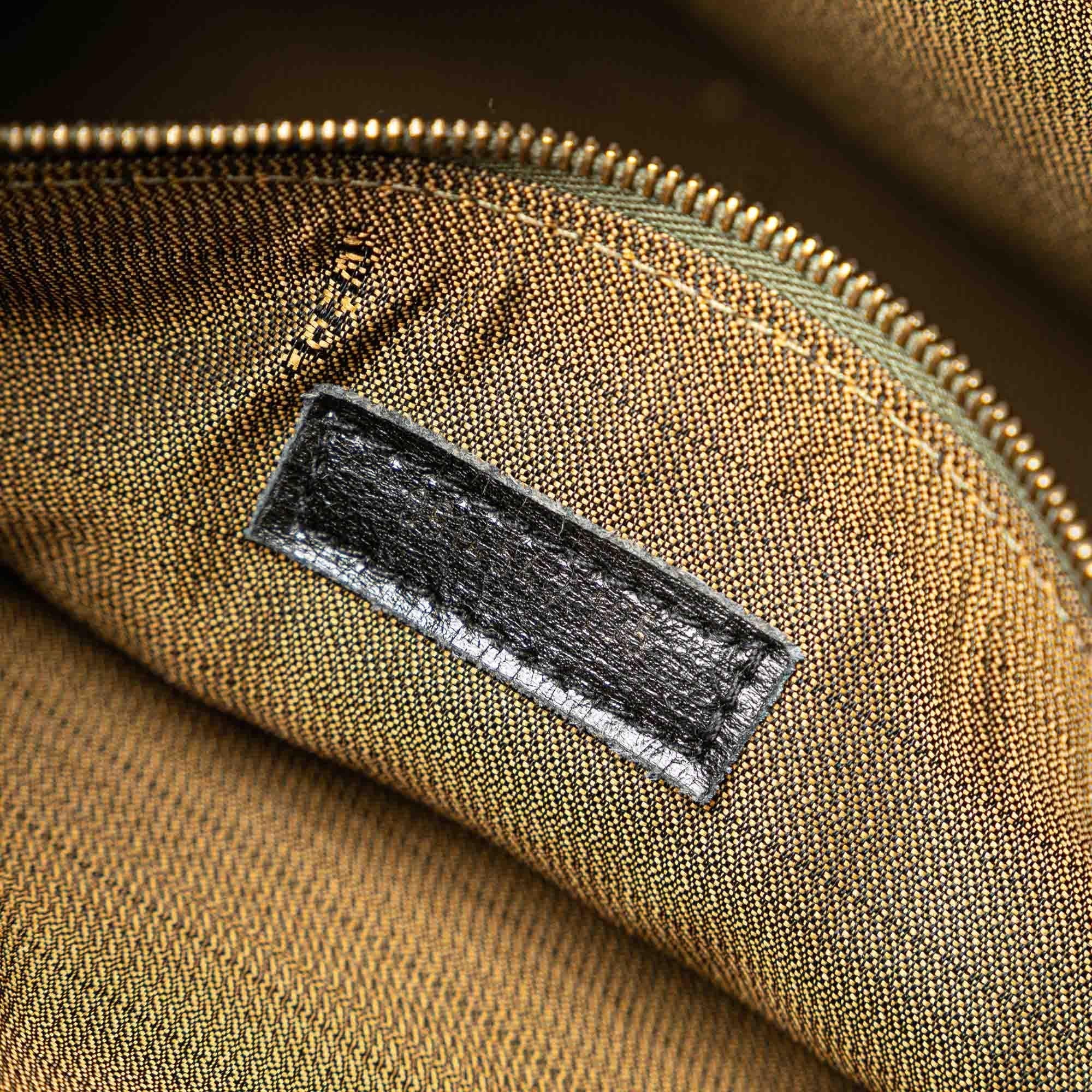 Fendi Zucca Canvas Front Pocket Tote (SHG-Ms185y)