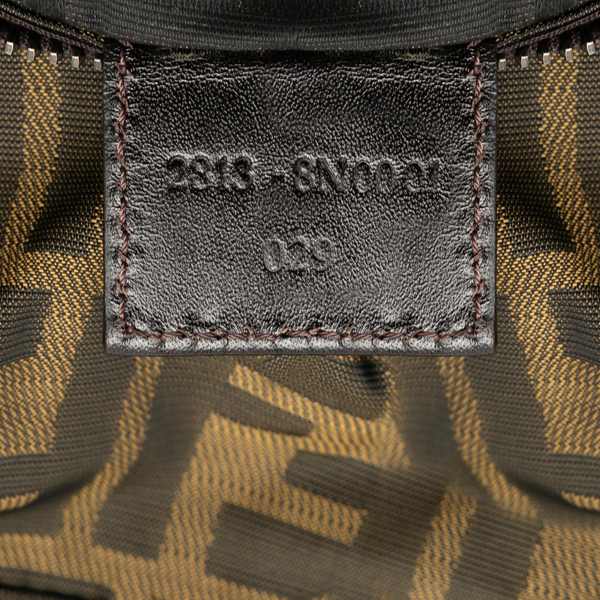 Fendi Zucca Canvas Handbag (SHG-5ZJmhk)
