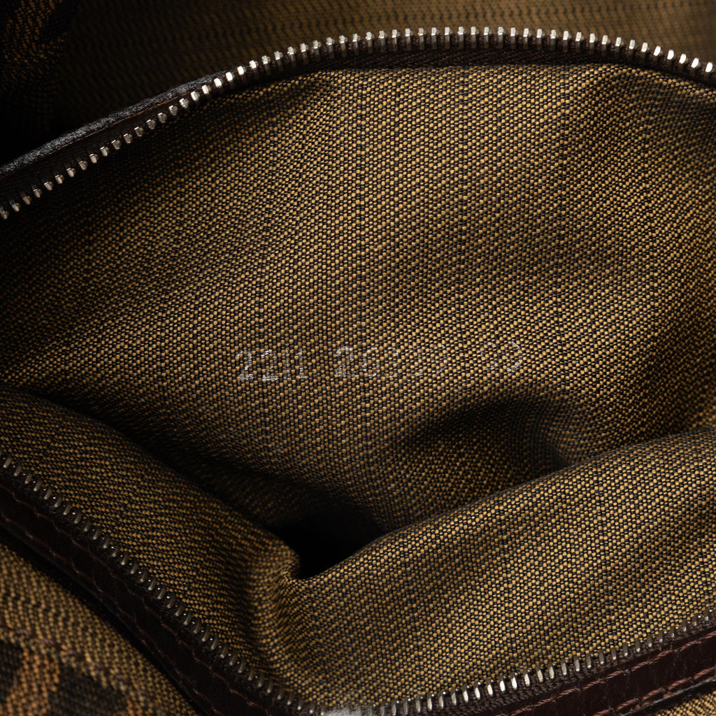 Fendi Zucca Canvas Handle Tote (SHG-yHeh88)