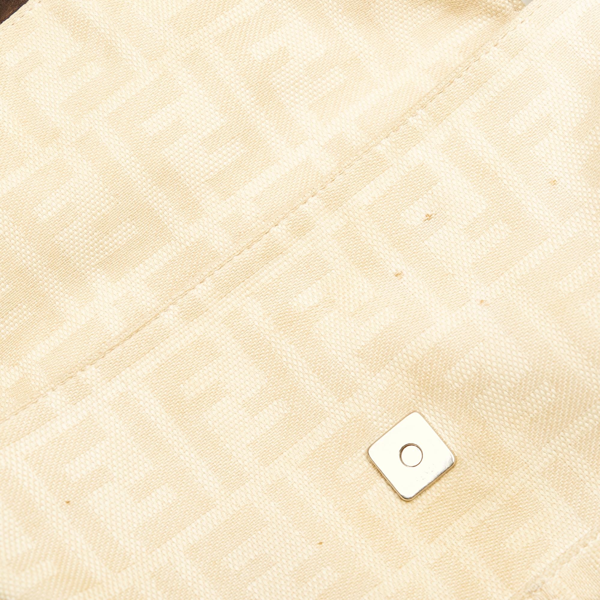 Fendi Zucca Canvas Mamma Baguette (SHG-36827)