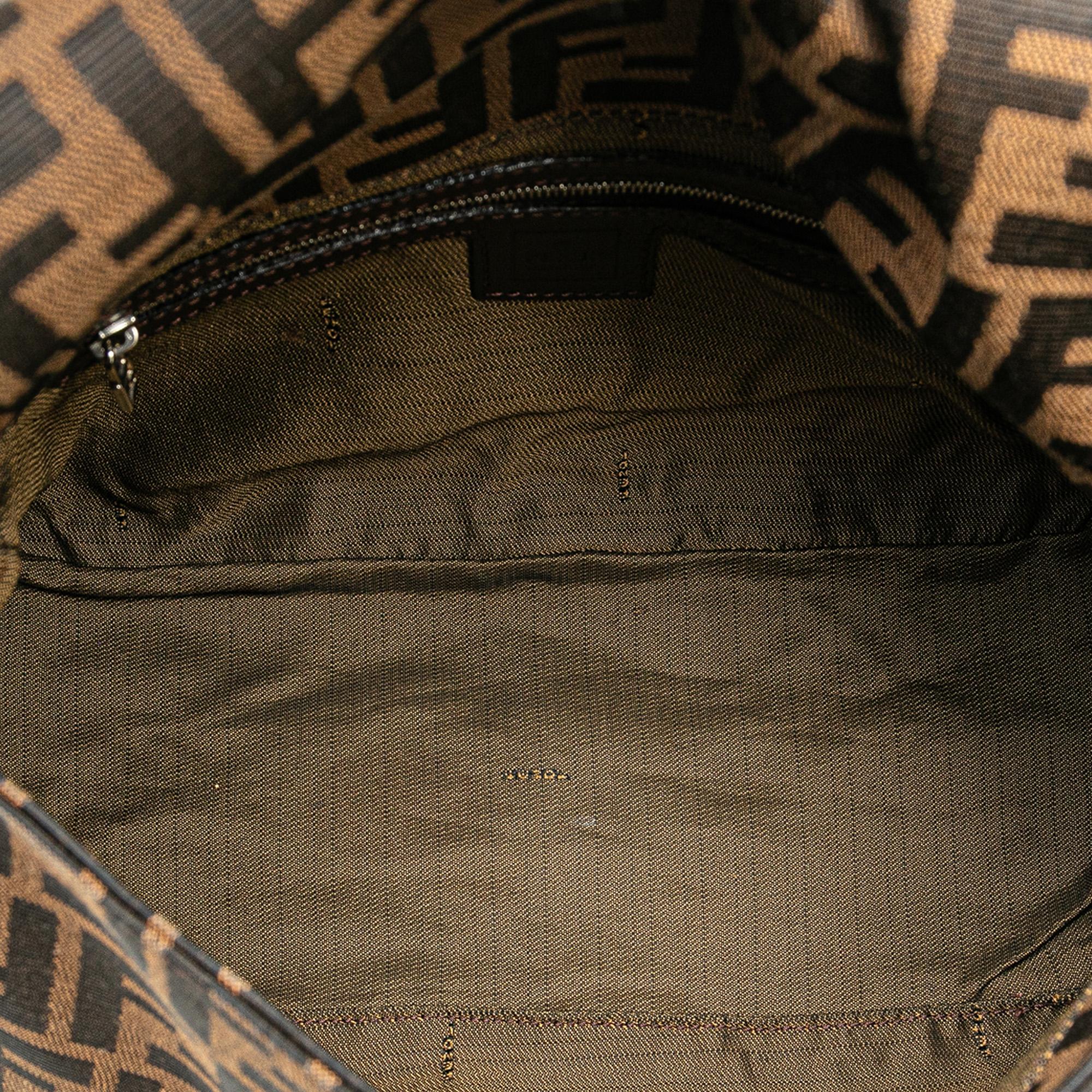 Fendi Zucca Canvas Mamma Forever (SHG-JOhdLF)