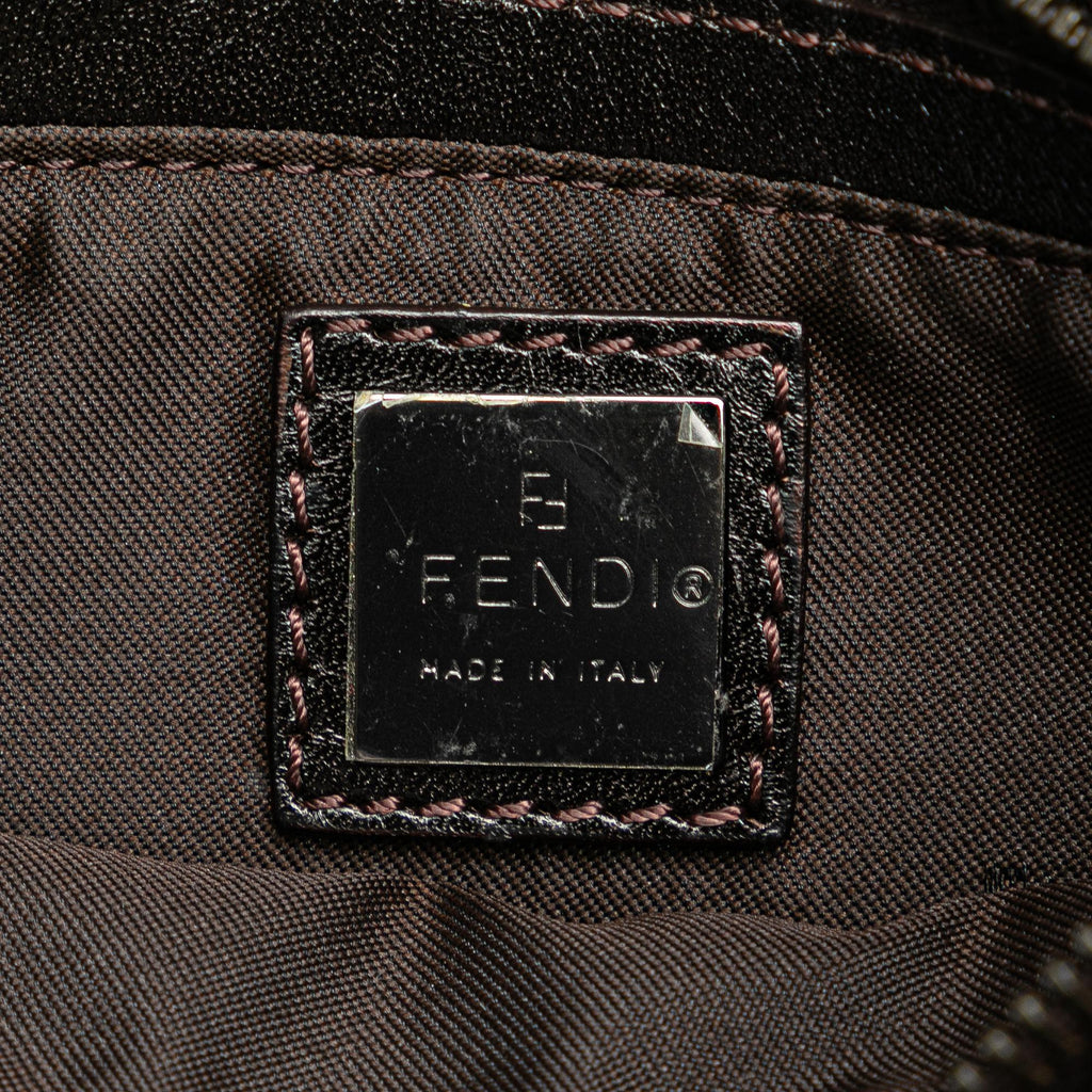 Fendi Zucca Canvas Pochette (SHG-6dJrfD)