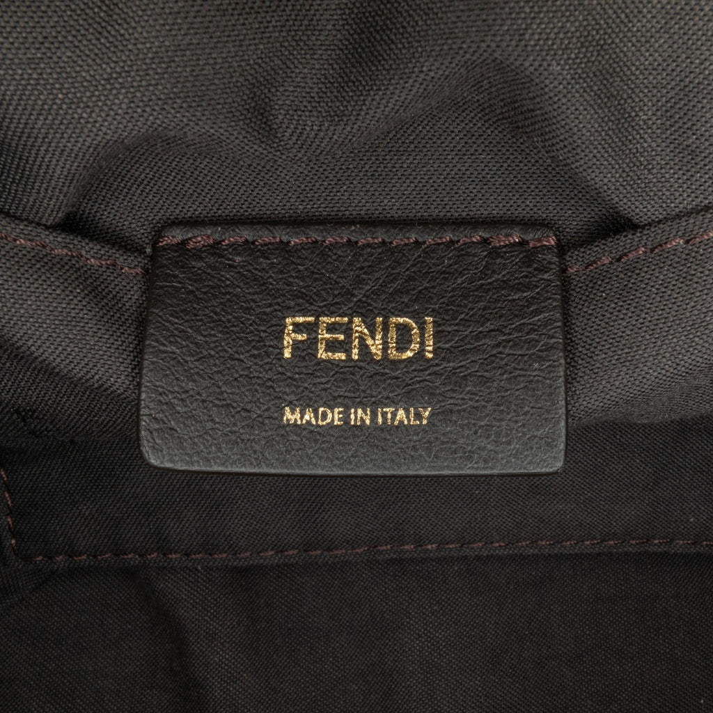 Fendi Zucca Canvas Shell Clutch (SHG-8ur43S)