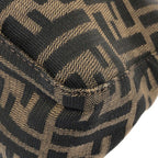 Fendi Zucca Canvas Shoulder Bag (SHG-foDLjp)