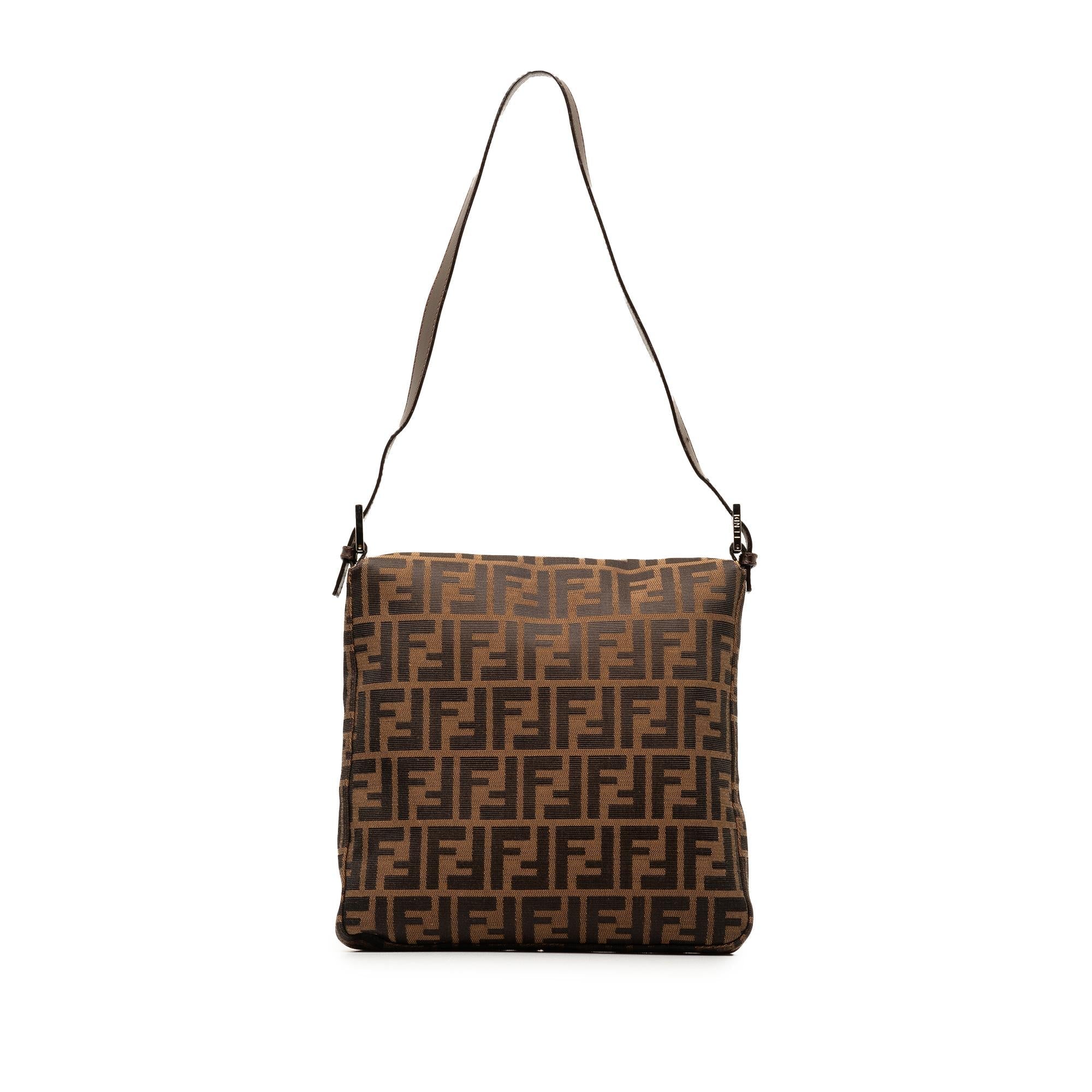 Fendi Zucca Canvas Shoulder Bag (SHG-LRl3O0)