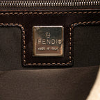 Fendi Zucca Canvas Shoulder Bag (SHG-fcMQey)