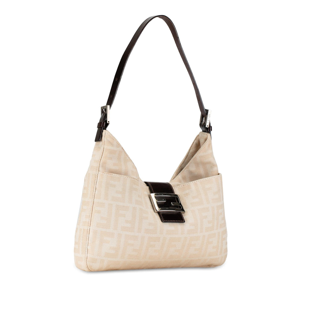 Fendi Zucca Canvas Shoulder Bag (SHG-fcMQey)