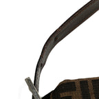 Fendi Zucca Canvas Shoulder Bag (SHG-wUEn4V)