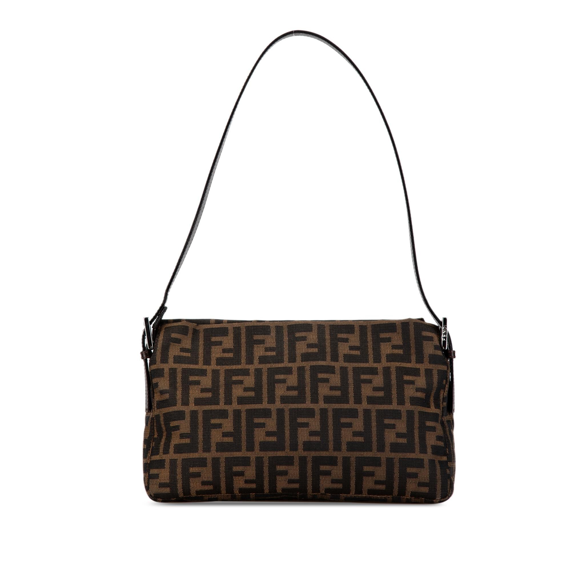 Fendi Zucca Canvas Shoulder Bag (SHG-8LPUrv)