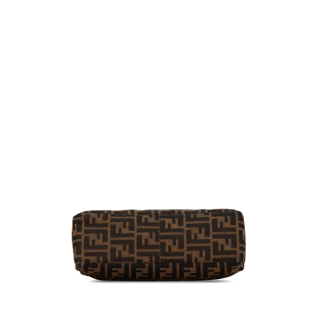 Fendi Zucca Canvas Shoulder Bag (SHG-8LPUrv)