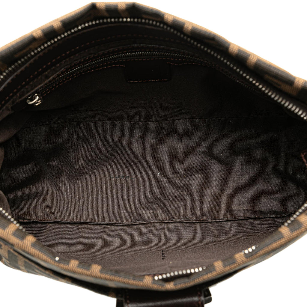 Fendi Zucca Canvas Shoulder Bag (SHG-8LPUrv)