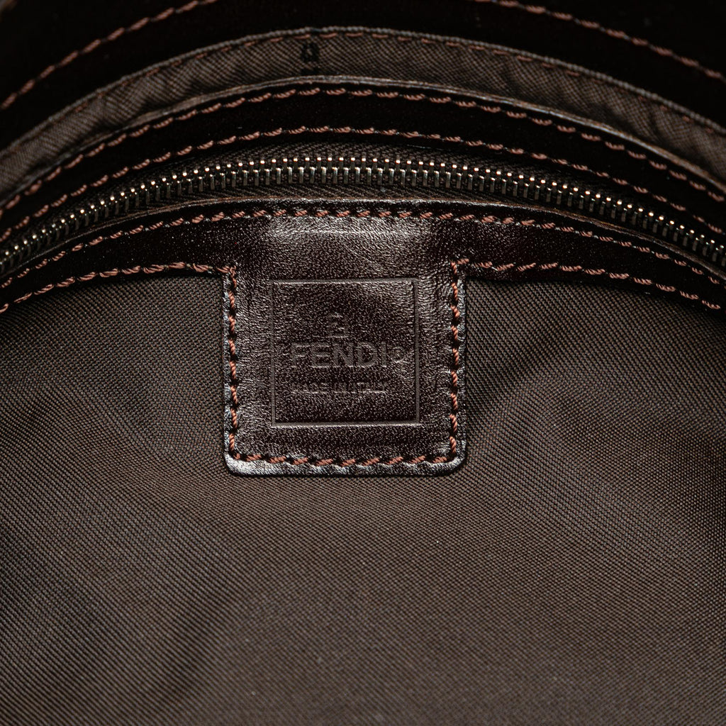 Fendi Zucca Canvas Shoulder Bag (SHG-8LPUrv)