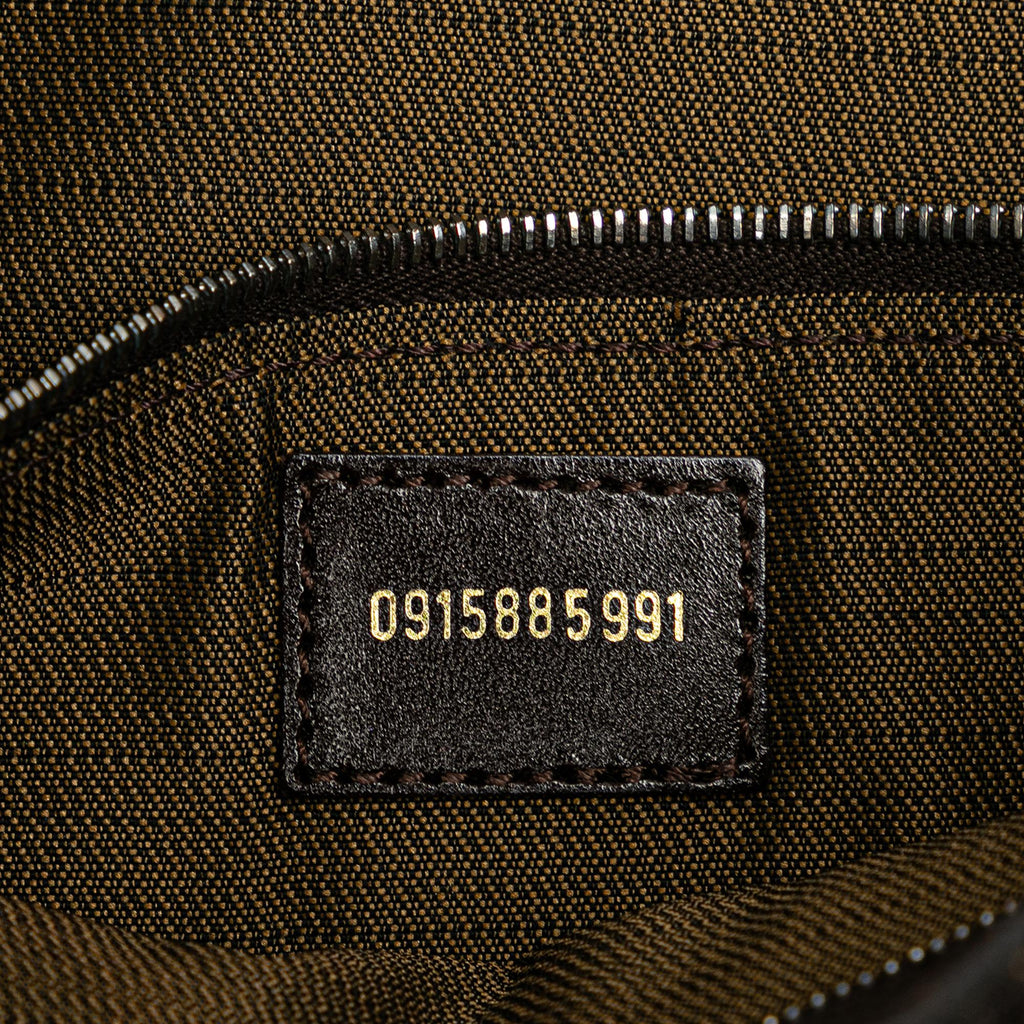 Fendi Zucca Canvas Shoulder Bag (SHG-MbXOYt)
