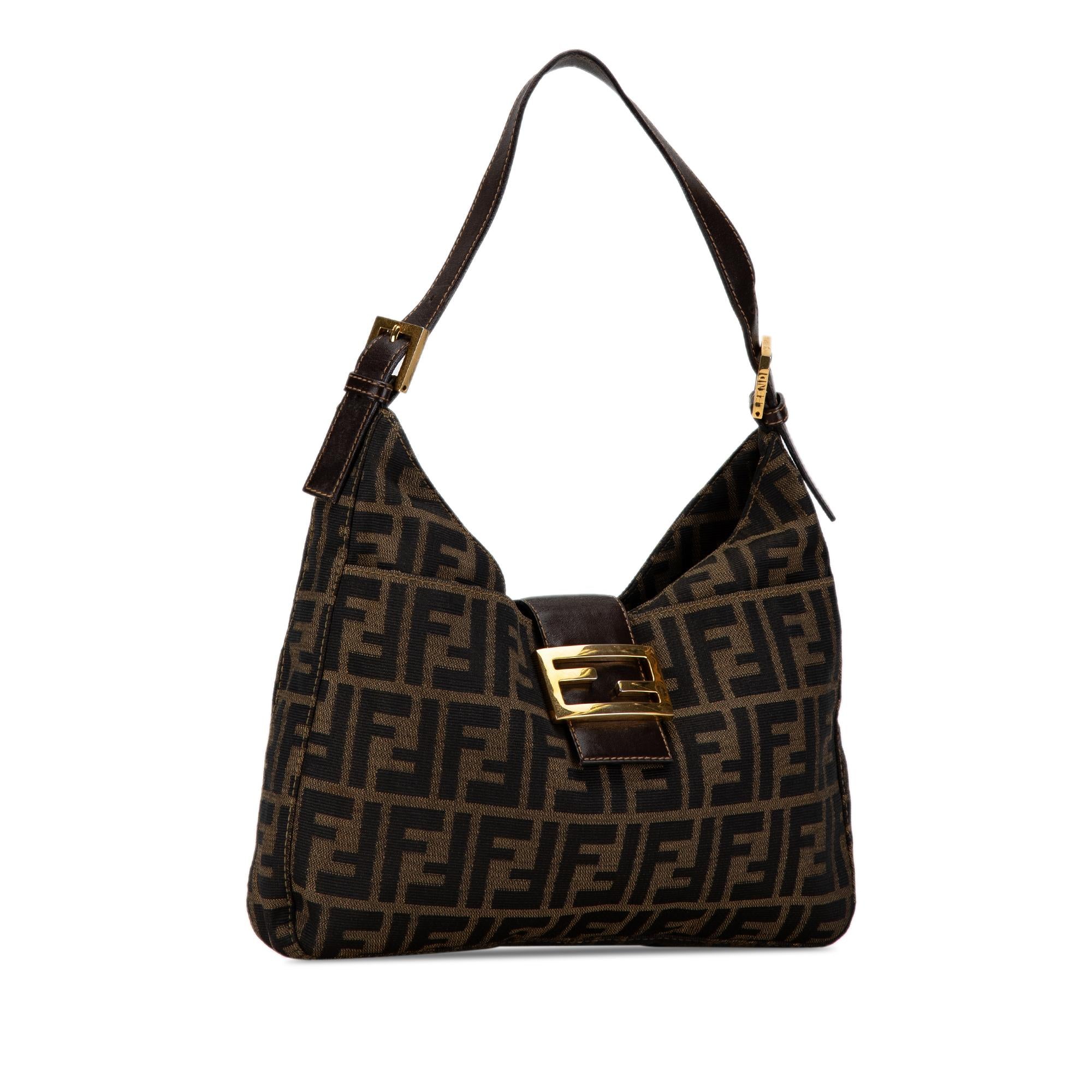 Fendi Zucca Canvas Shoulder Bag (SHG-mzTwj1)