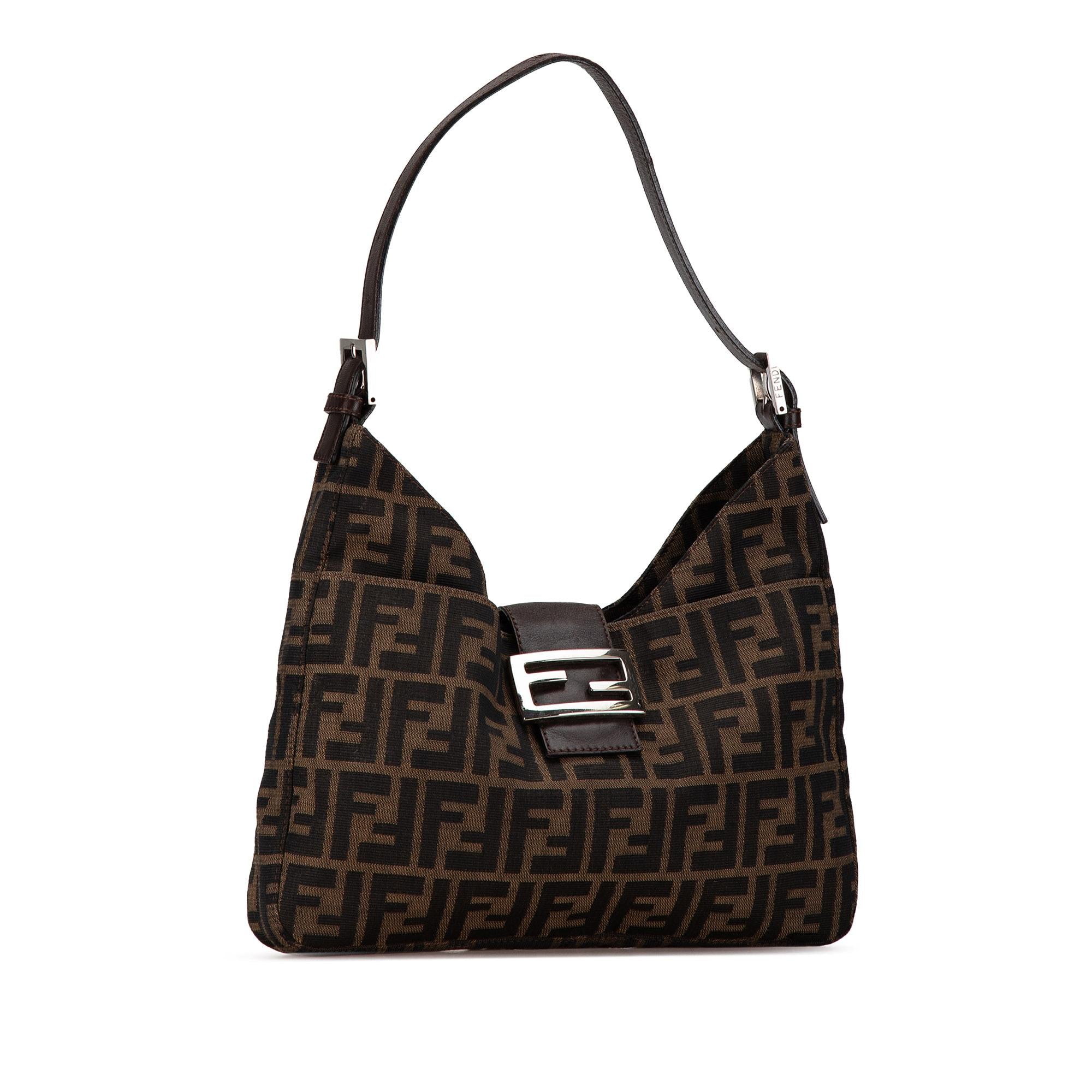 Fendi Zucca Canvas Shoulder Bag (SHG-Jh9pZV)