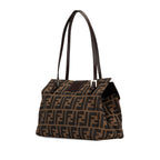 Fendi Zucca Canvas Shoulder Bag (SHG-go7jDs)