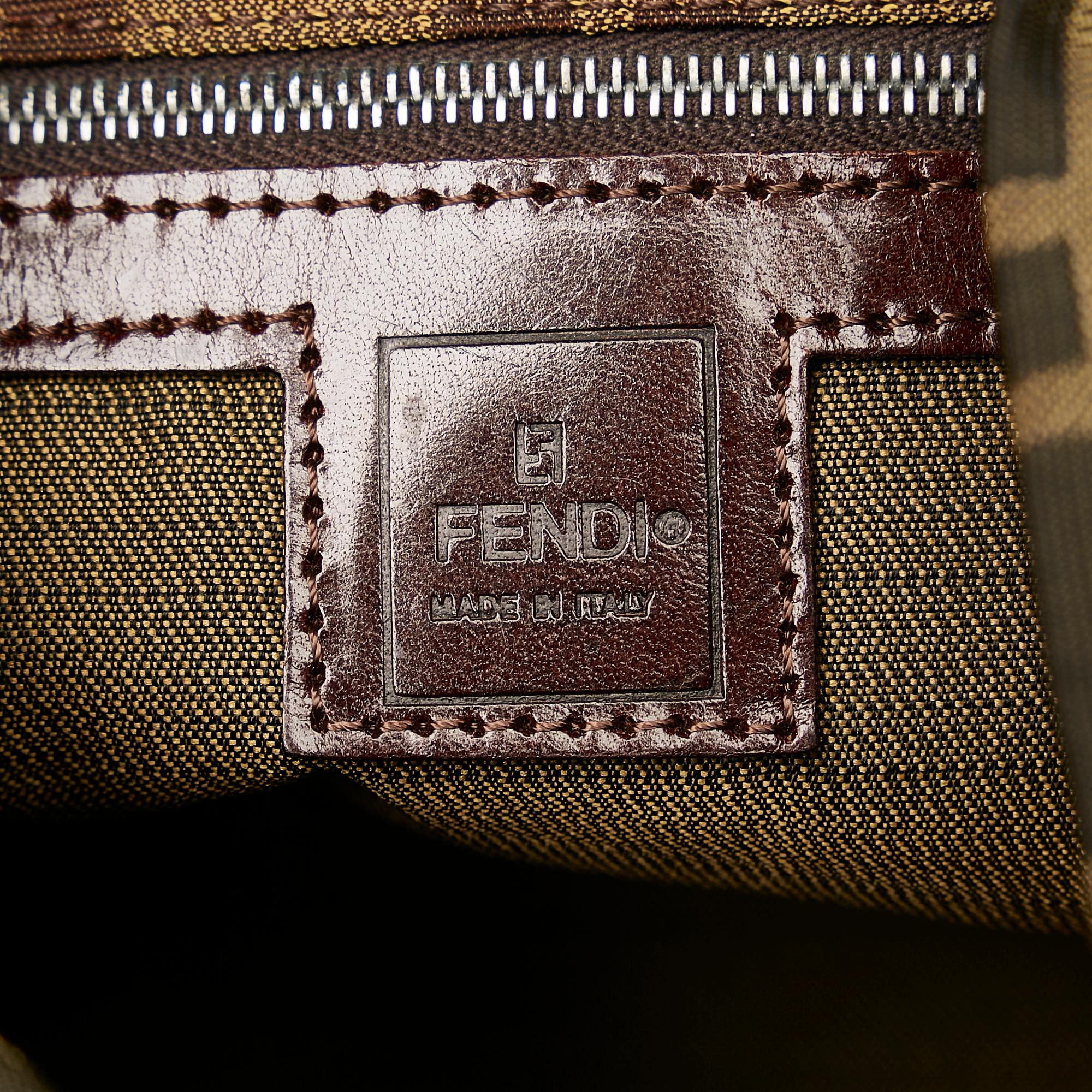 Fendi Zucca Canvas Tote Bag (SHG-32825)