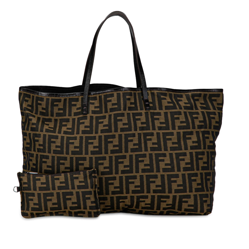 Fendi Zucca Canvas Tote (SHG-mAaIRp)