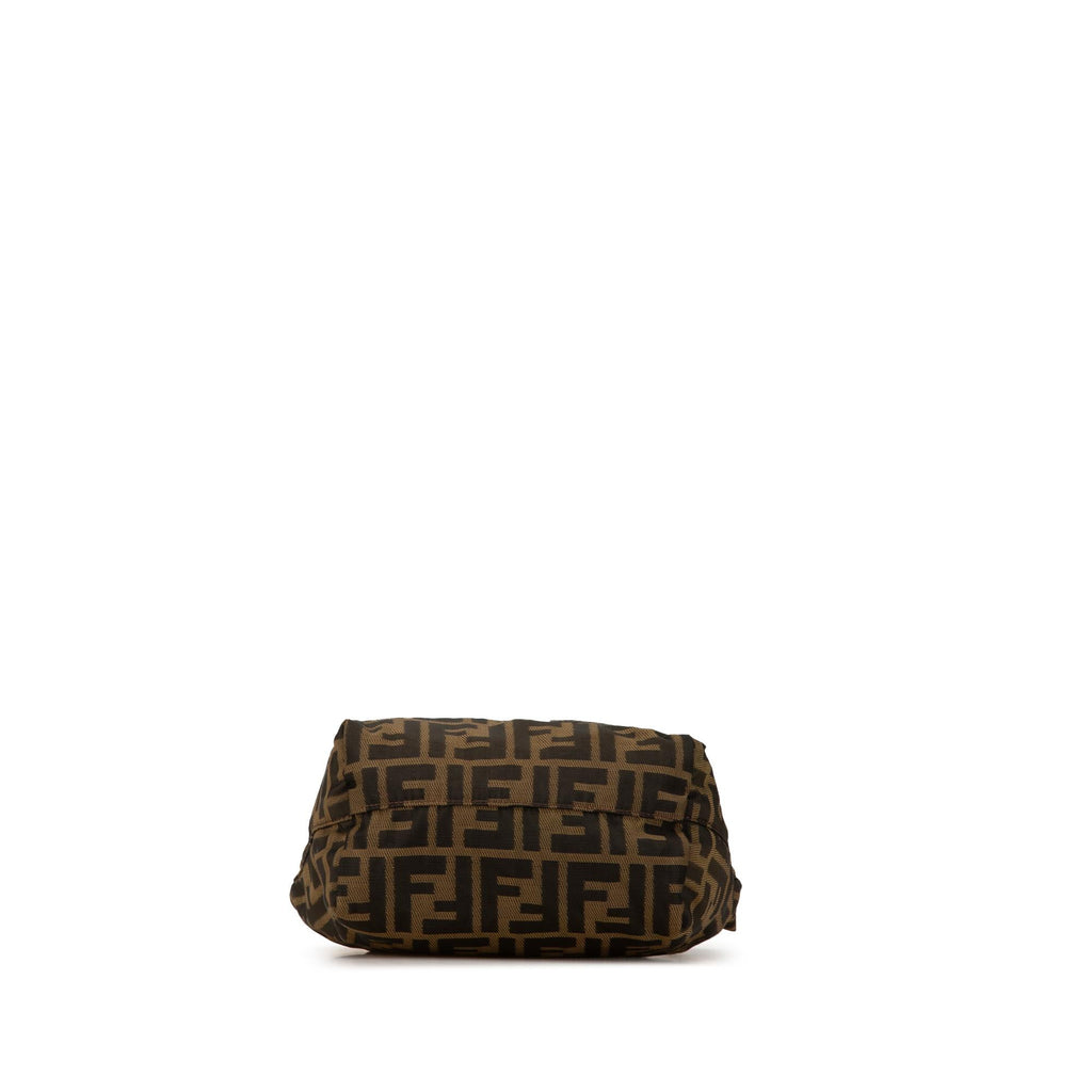 Fendi Zucca Canvas Tote (SHG-cPuADO)